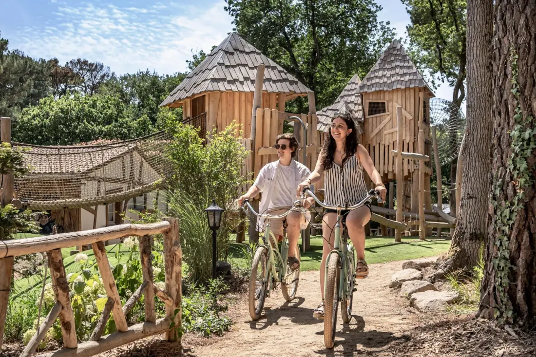 Flower Camping Au Bois Des Biches 4 Sterren★★★★
