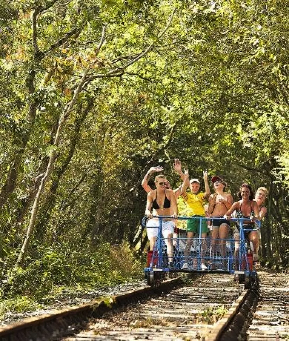 Flower Camping Au Bois Des Biches 4 Stars★★★★