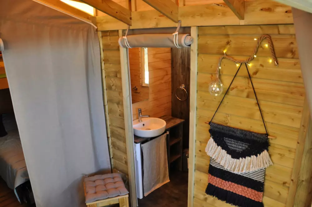 Flower Camping Au Bois Des Biches 4 étoiles★★★★