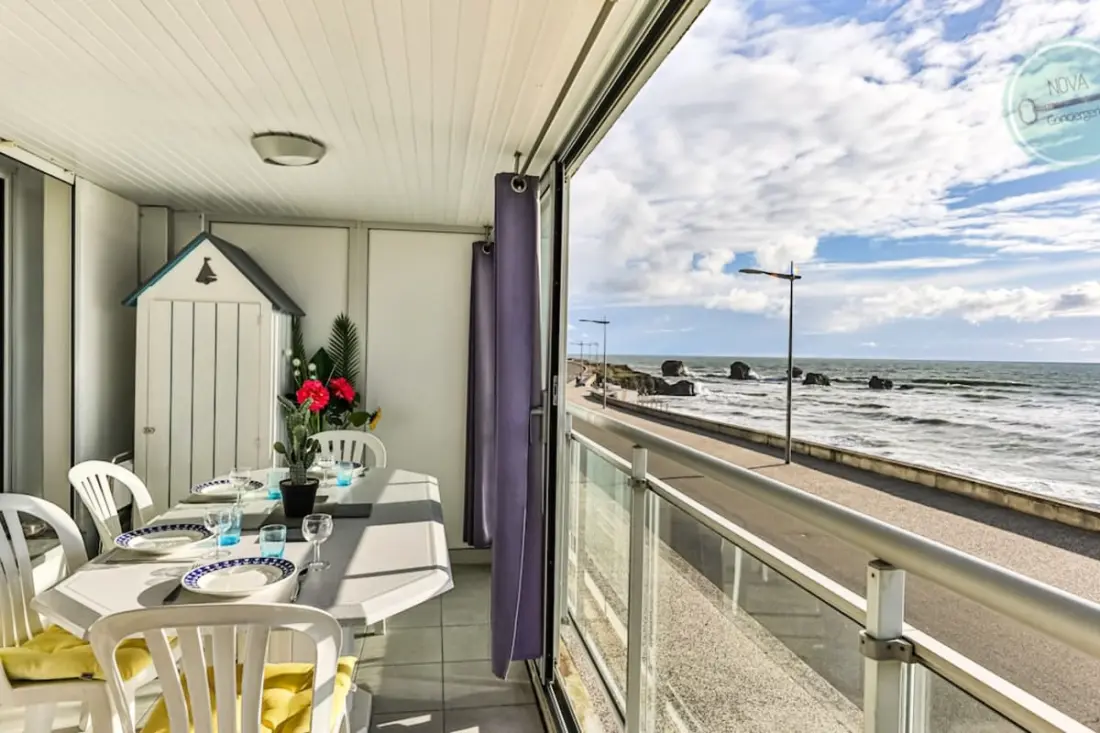 Les Yeux Residence Le Bleuben