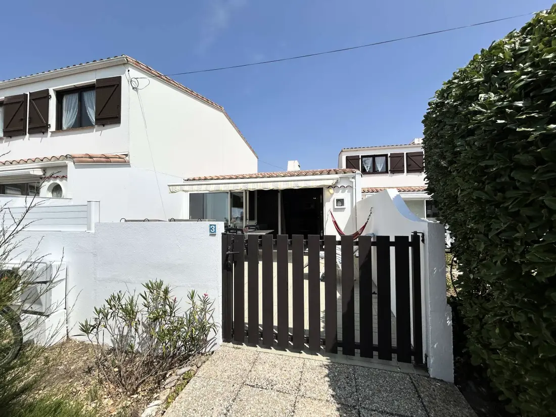 Macareux Residence
