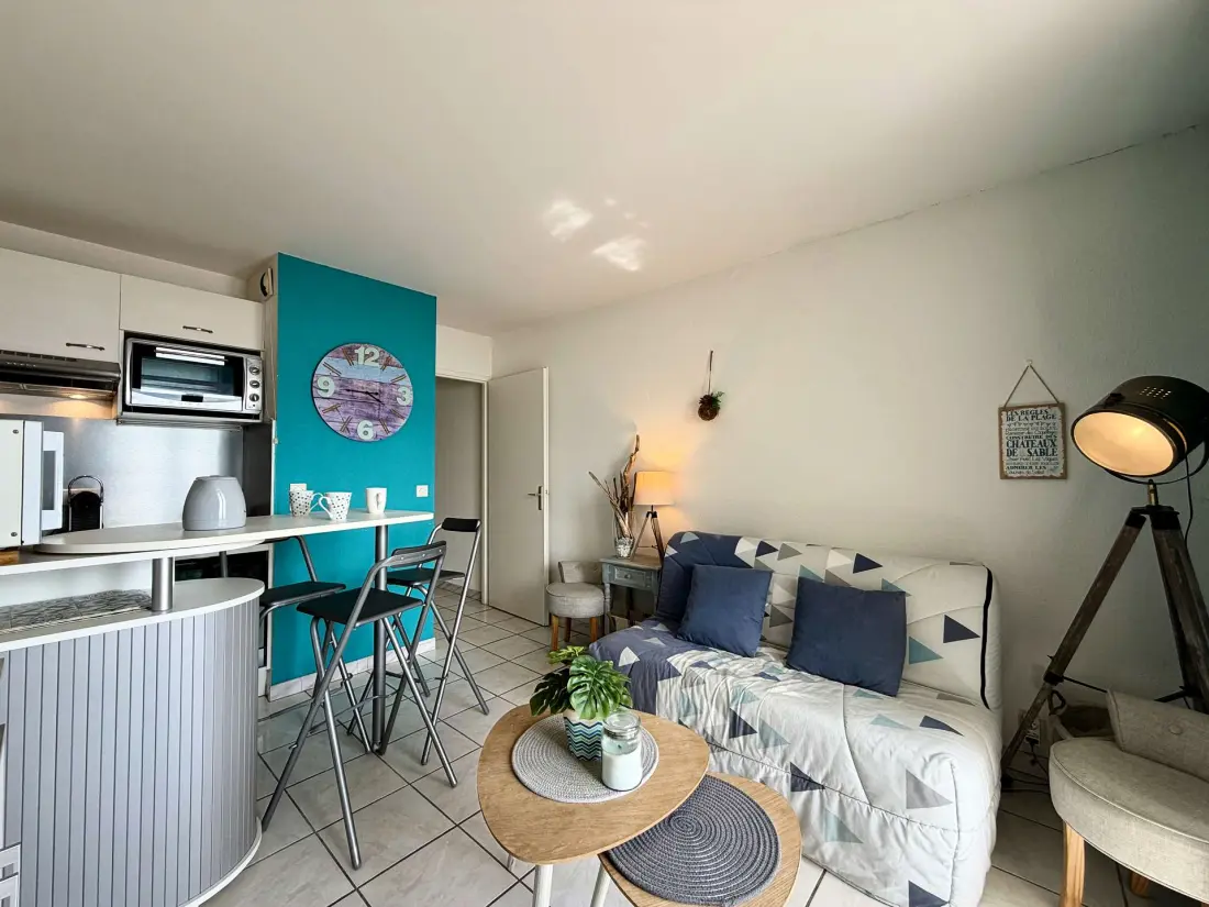 Blue Beach Residence