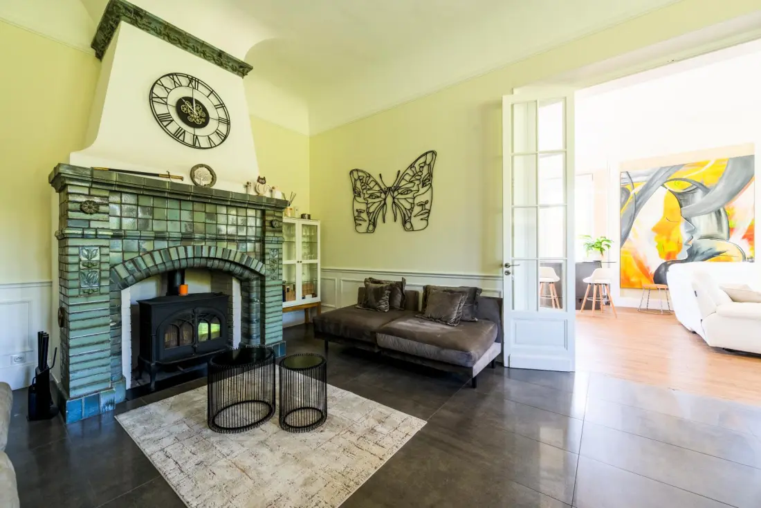 Gîte de France Artbanne die Domain 5 Ohren