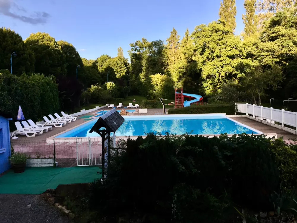 Camping des Bains 3 Gwiazdy★★★ 3 Gwiazdy★★★ 3 Gwiazdy★★★