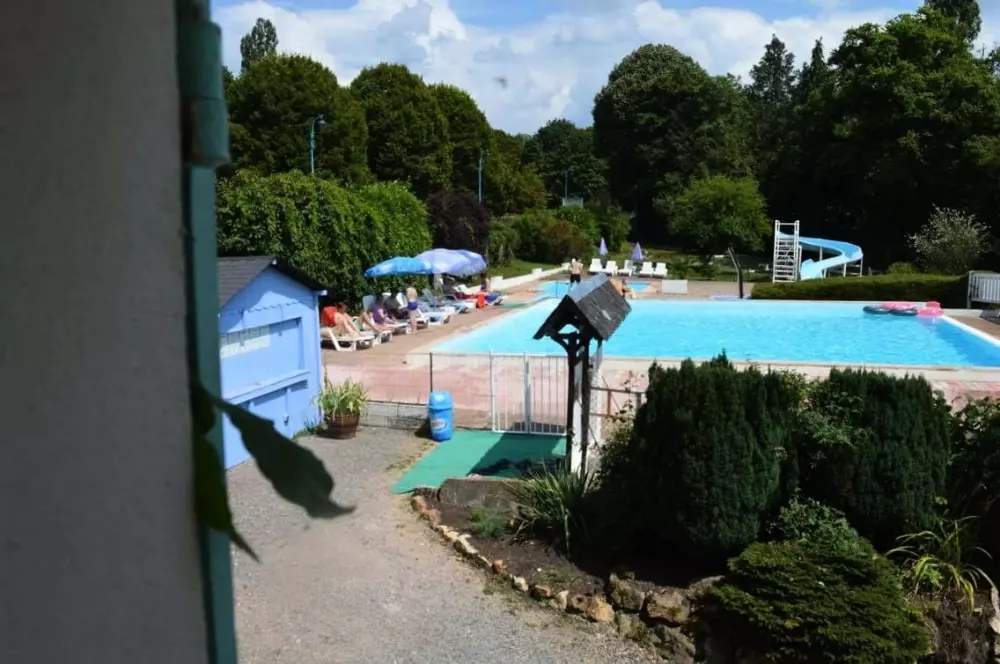Camping des Bains 3 Gwiazdy★★★ 3 Gwiazdy★★★ 3 Gwiazdy★★★