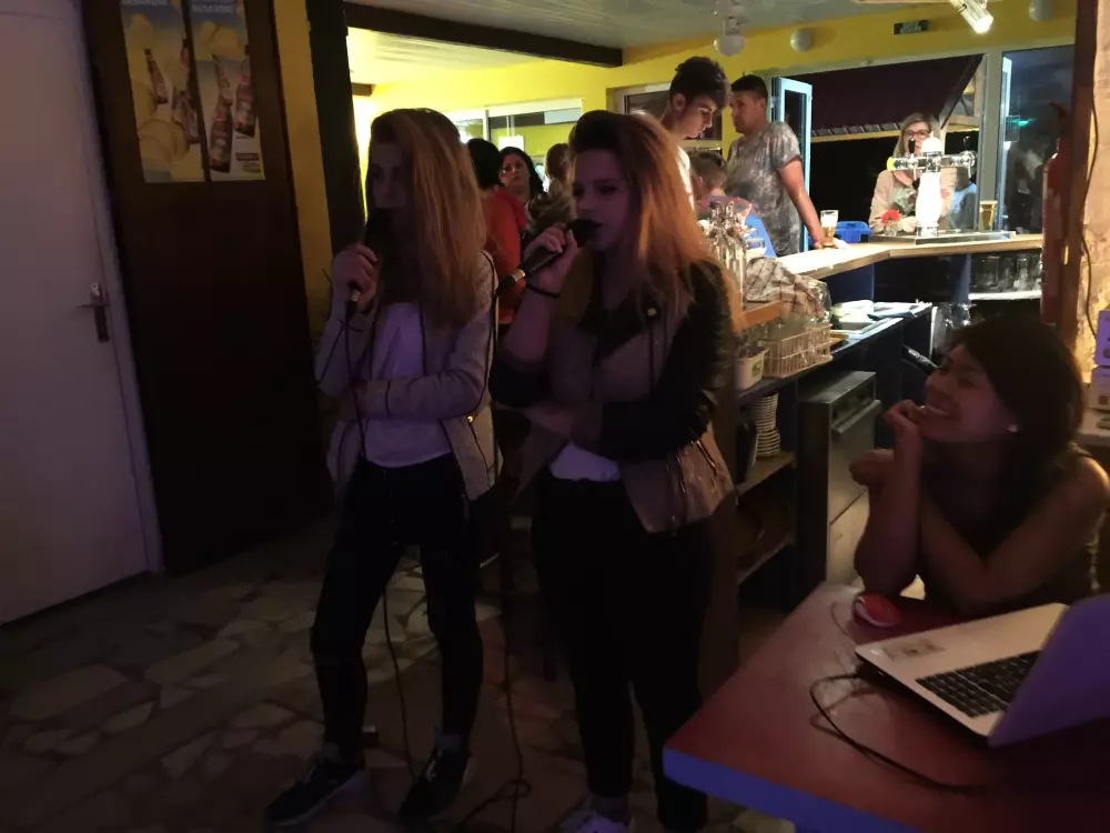 Camping des Bains 3 Gwiazdy★★★ 3 Gwiazdy★★★ 3 Gwiazdy★★★