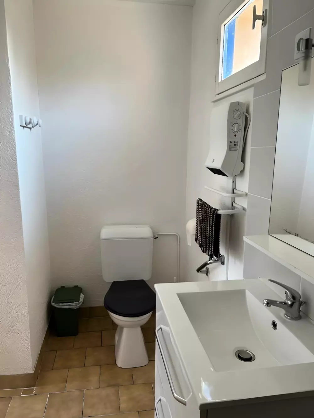 Camping des Bains 3 Gwiazdy★★★ 3 Gwiazdy★★★ 3 Gwiazdy★★★