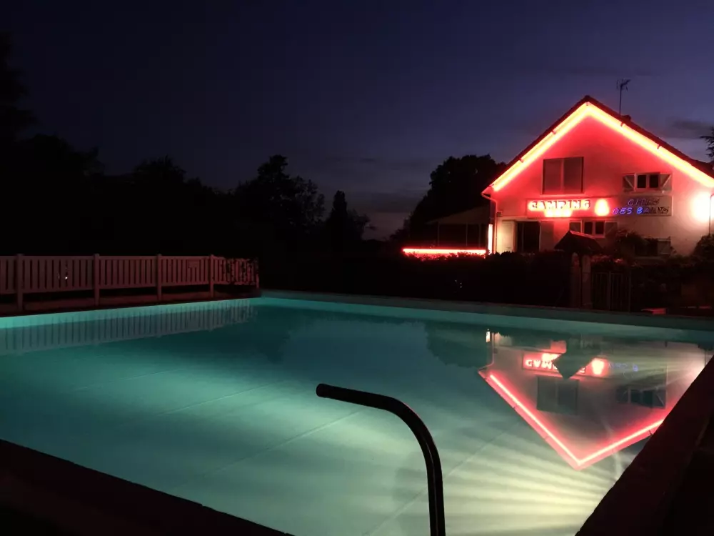 Camping des Bains 3 Gwiazdy★★★ 3 Gwiazdy★★★ 3 Gwiazdy★★★