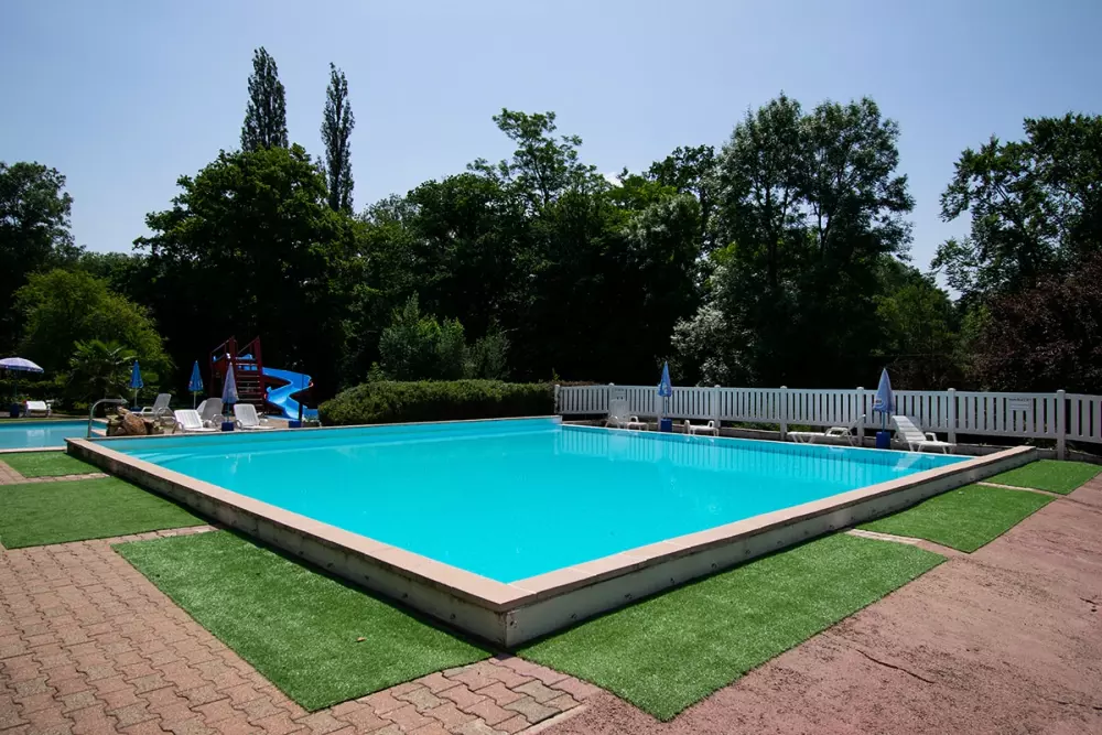 Camping des Bains 3 Gwiazdy★★★ 3 Gwiazdy★★★ 3 Gwiazdy★★★