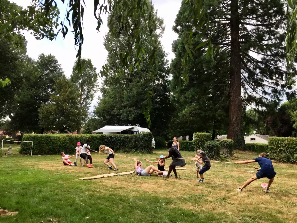 Camping des Bains 3 Gwiazdy★★★ 3 Gwiazdy★★★ 3 Gwiazdy★★★