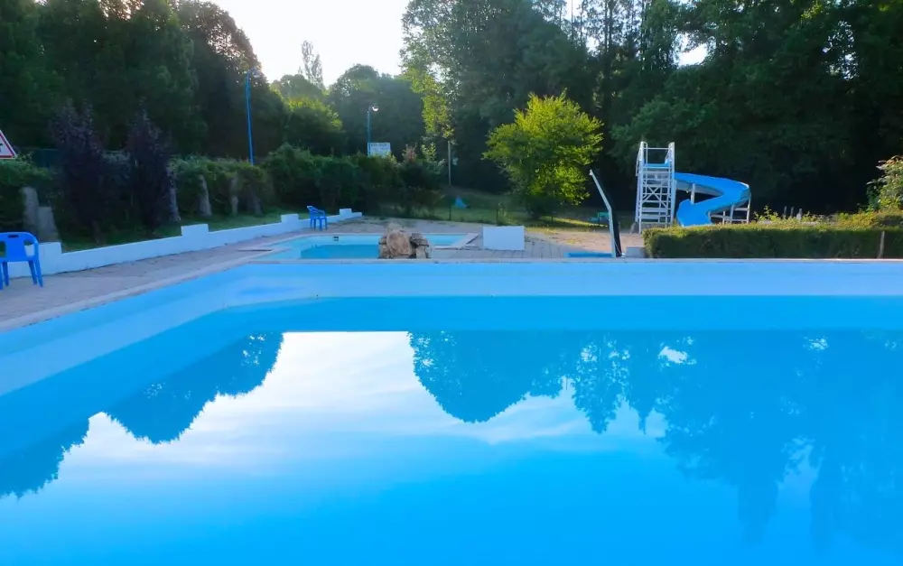 Camping des Bains 3 Gwiazdy★★★ 3 Gwiazdy★★★ 3 Gwiazdy★★★