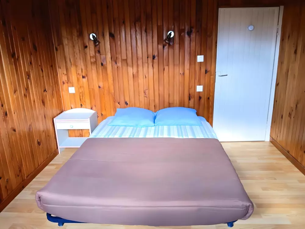 Camping des Bains 3 Gwiazdy★★★ 3 Gwiazdy★★★ 3 Gwiazdy★★★