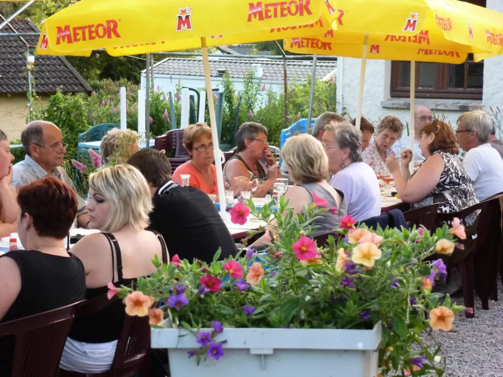 Camping des Bains 3 Gwiazdy★★★ 3 Gwiazdy★★★ 3 Gwiazdy★★★