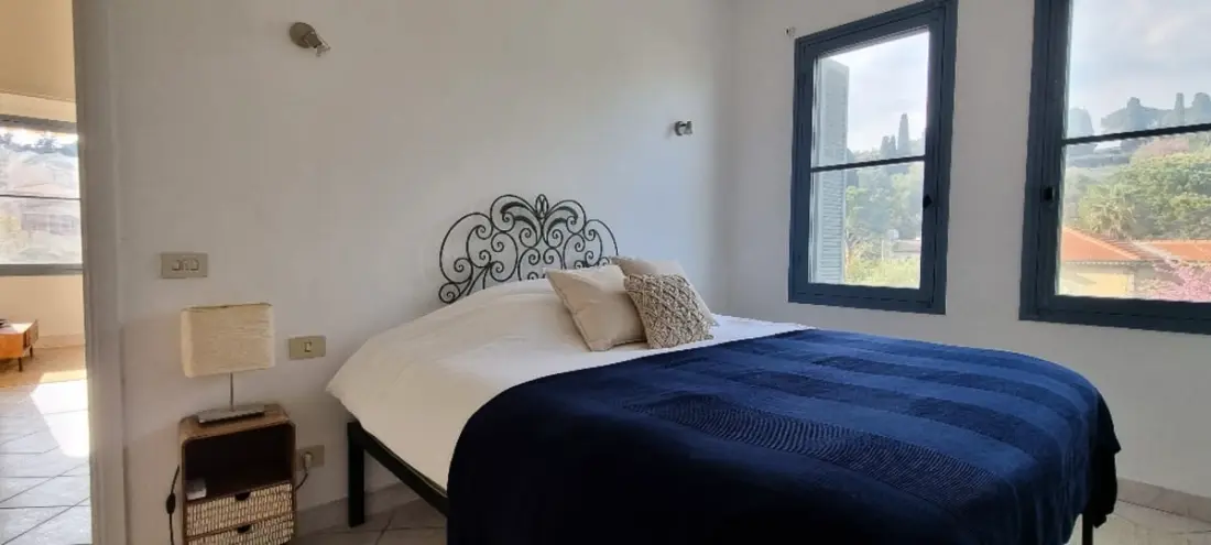 Bright Apartment, Ideal Location