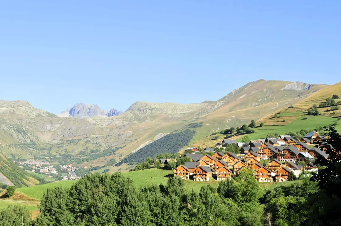 Résidence Goélia Les Chalets des Marmottes3 étoiles★★★