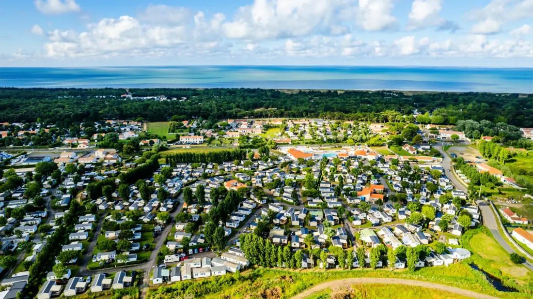 Camping Les Adventuriers de la Calypso 4 Sterren★★★★