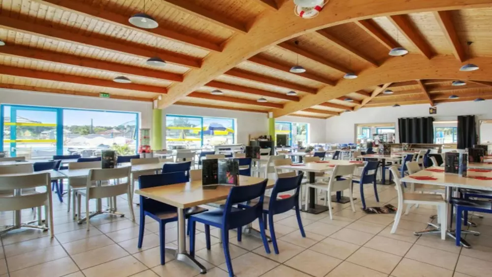 Campsite Les Adventureurs de la Calypso 4 Stars★★★★