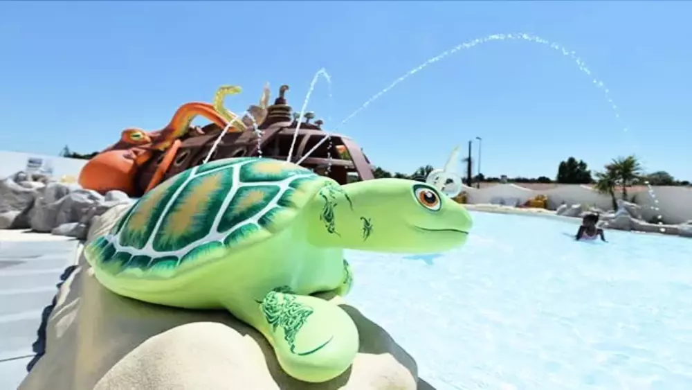 Campsite Les Adventureurs de la Calypso 4 Stars★★★★