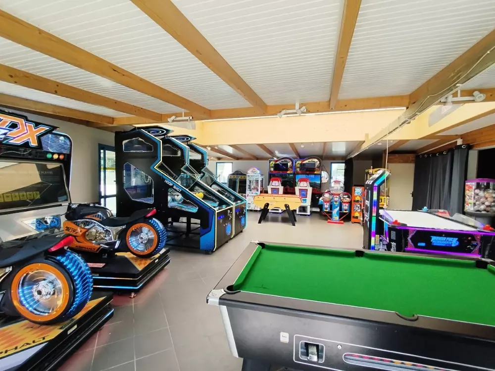 Campsite Les Adventureurs de la Calypso 4 Stars★★★★