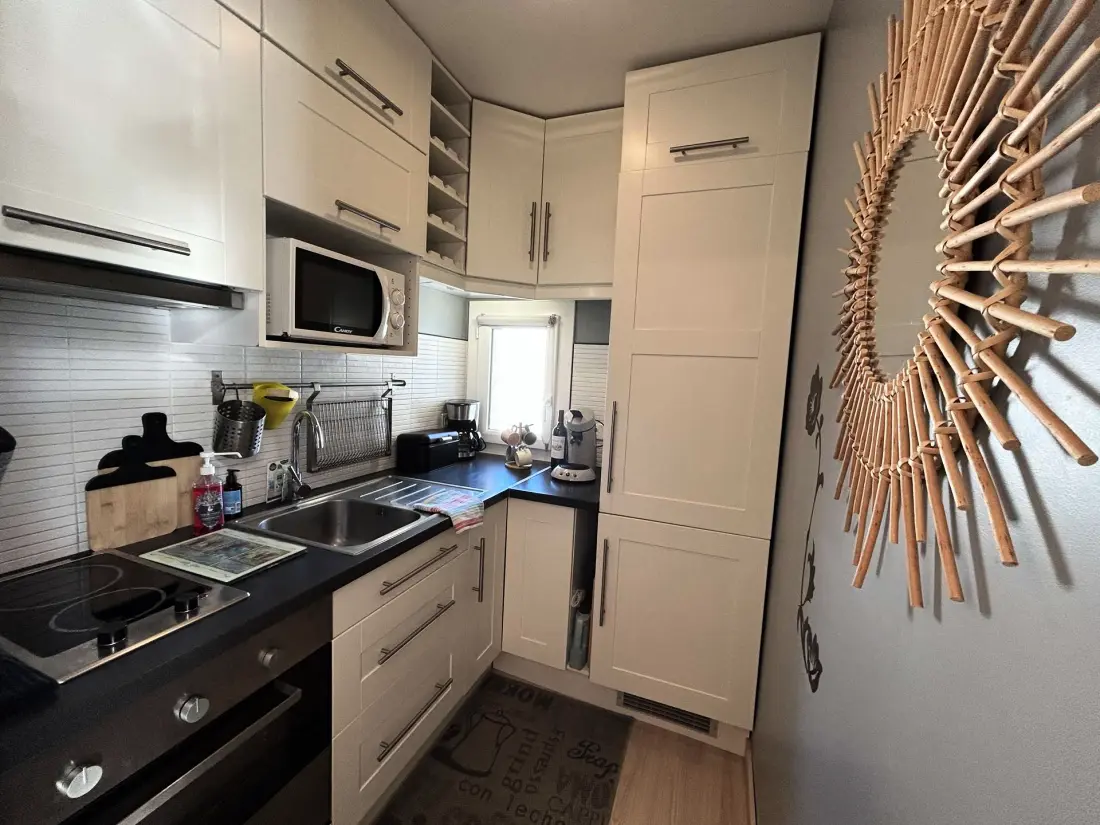 Coraline Residence