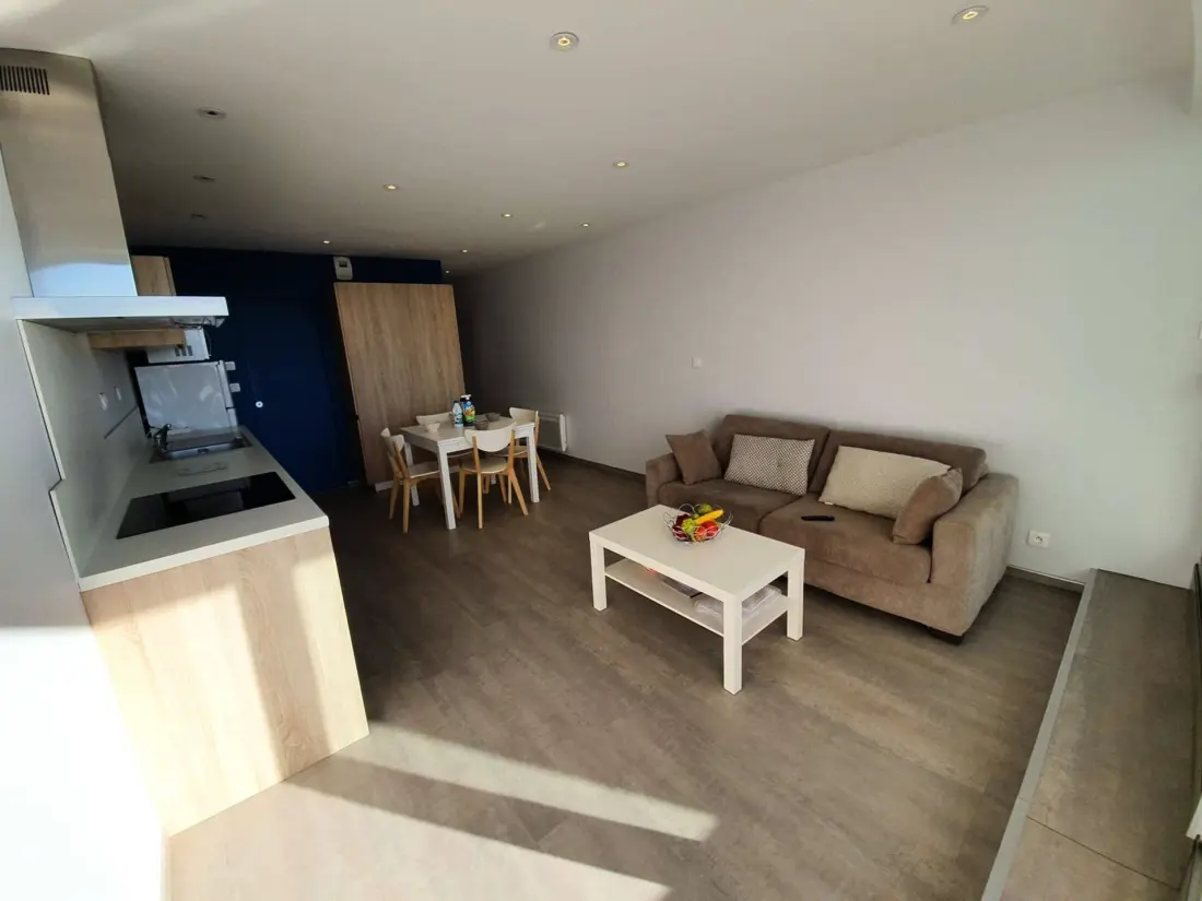 Marina Residence 2
