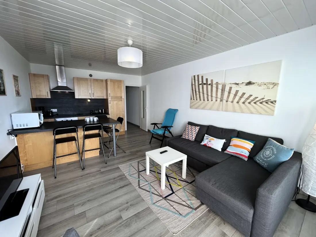 Marina Residence 6
