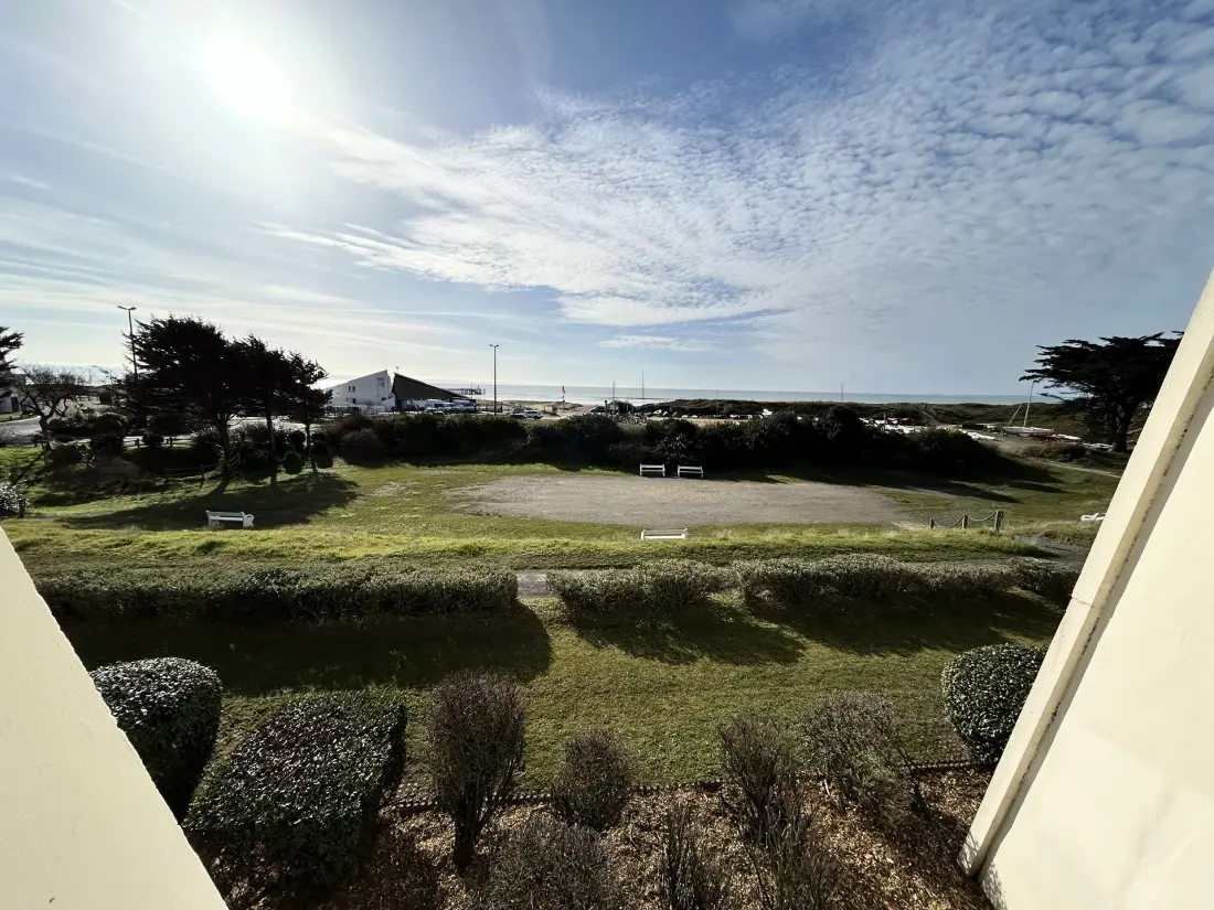Marina Residence 6