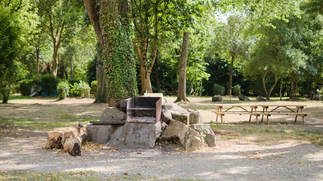 Camping du Chêne2 Sterne★★