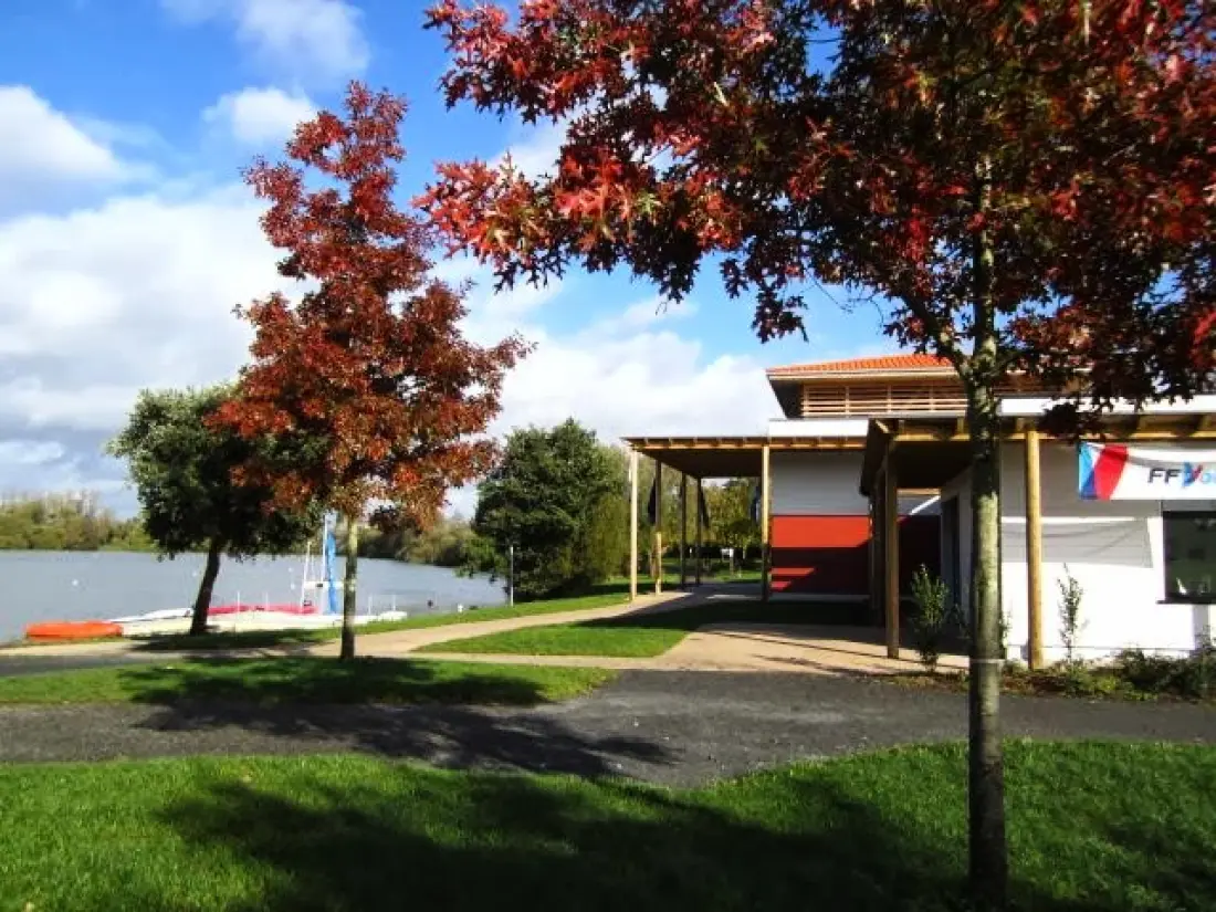 Camping du Chêne2 Sterne★★
