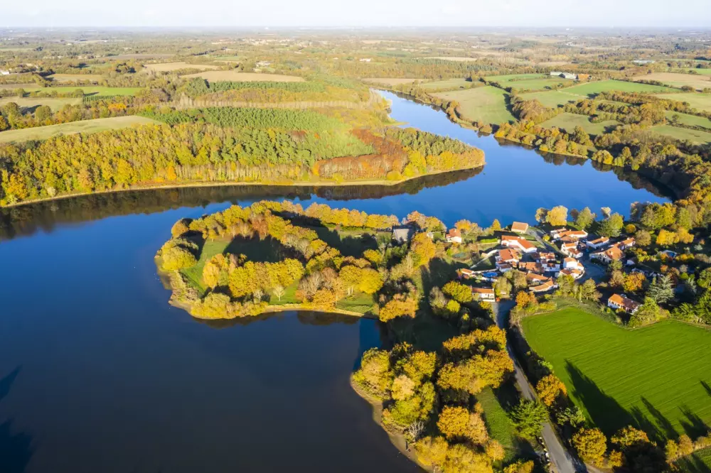 Camping Paradis La Bretonnière4 Estrellas★★★★