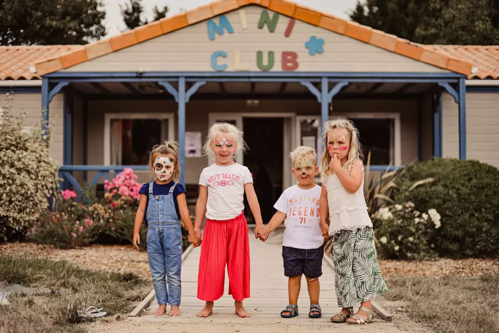 Village de la Guyonnière 5 Sterren★★★★★