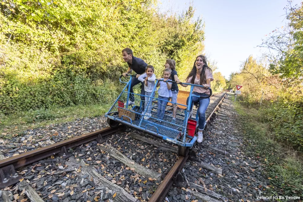 Village de la Guyonnière 5 Sterren★★★★★