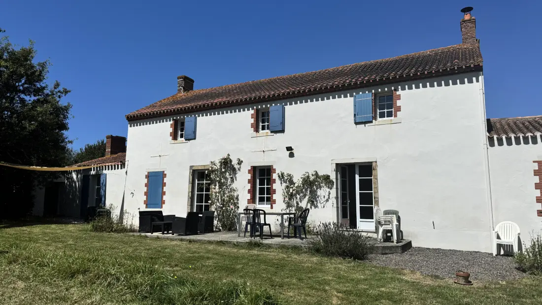 Ház Saint Julien des Landes