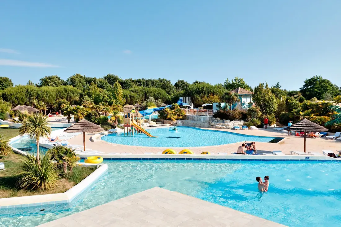 Camping Sadaya Sequoia Parc5 Csillagok★★★★★