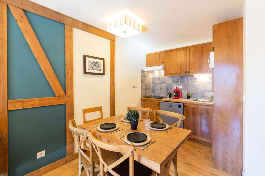 Cami Real Residence