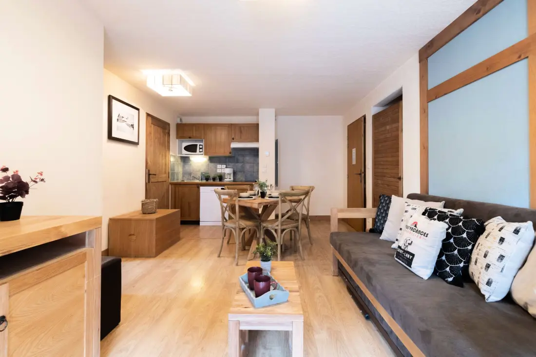 Cami Real Residence