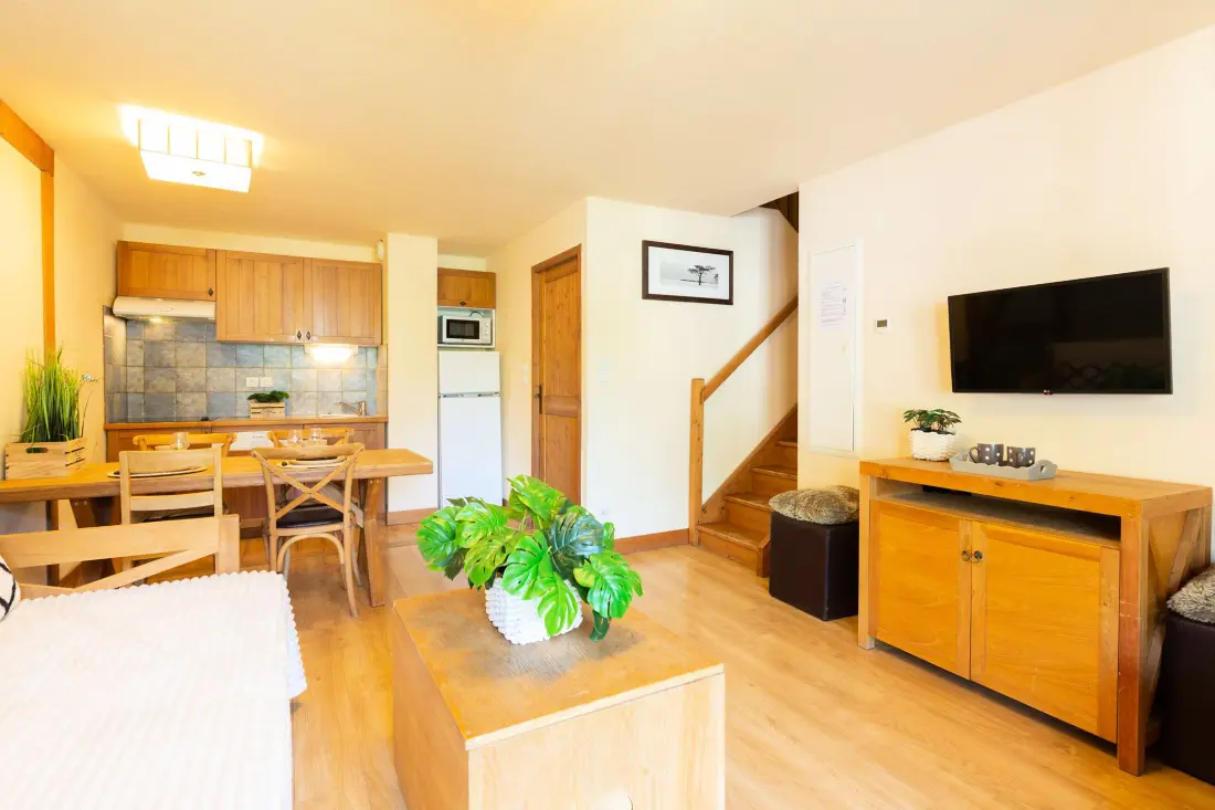 Cami Real Residence