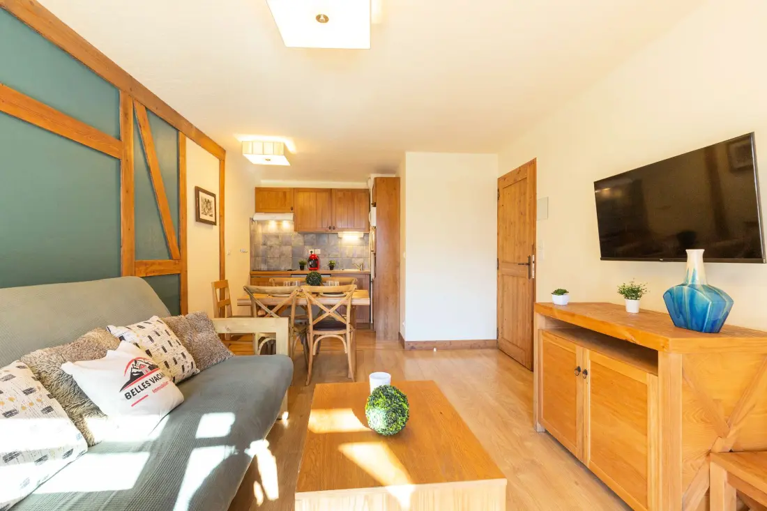 Cami Real Residence