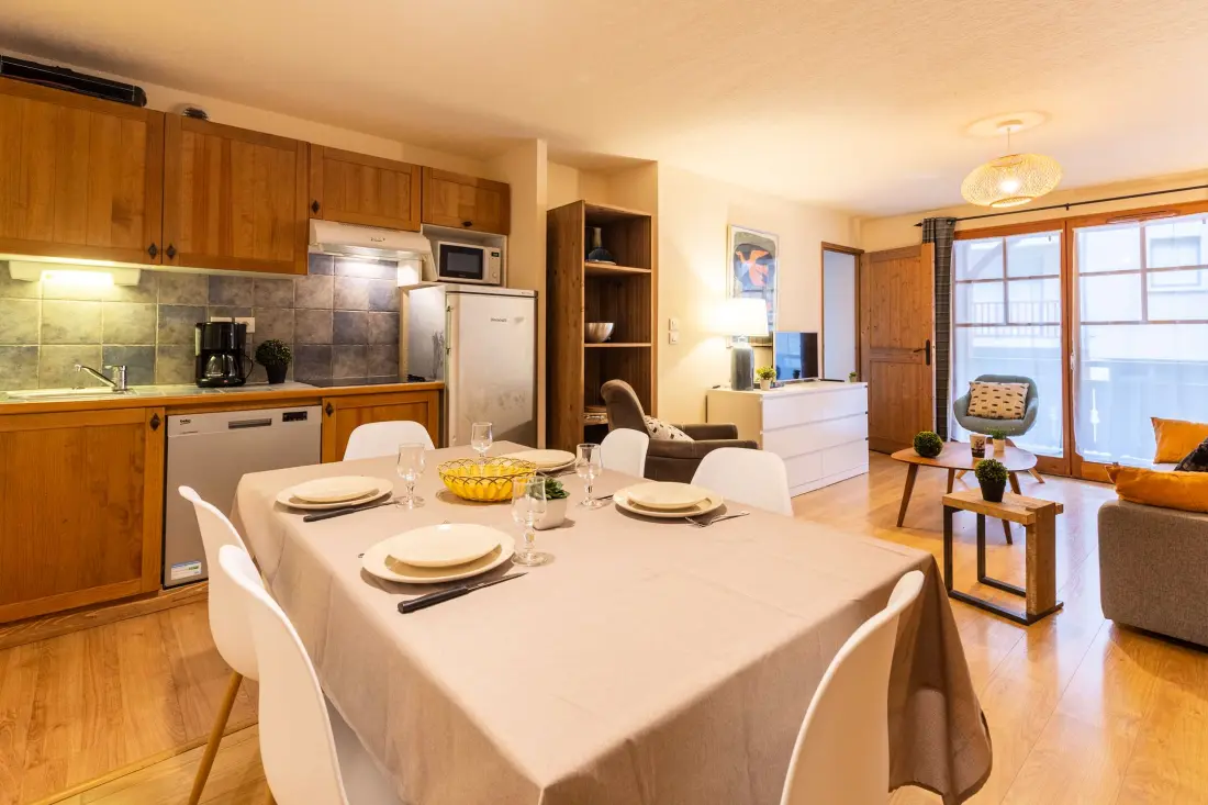 Cami Real Residence