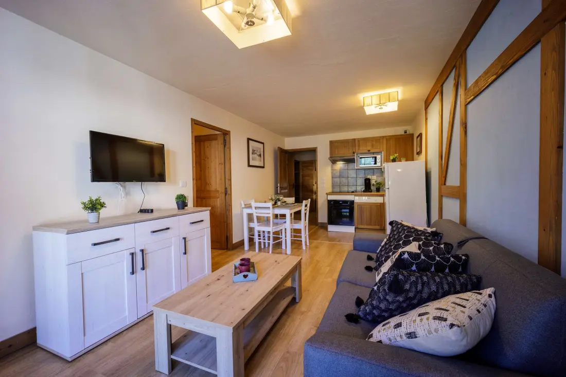 Cami Real Residence
