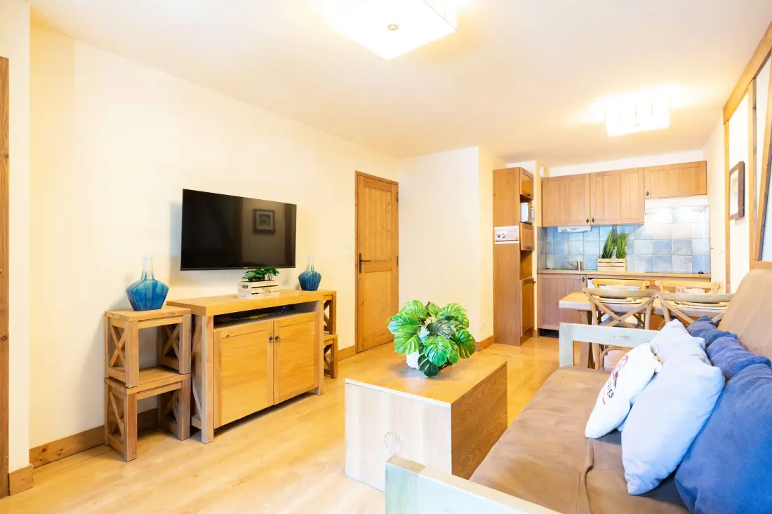 Cami Real Residence