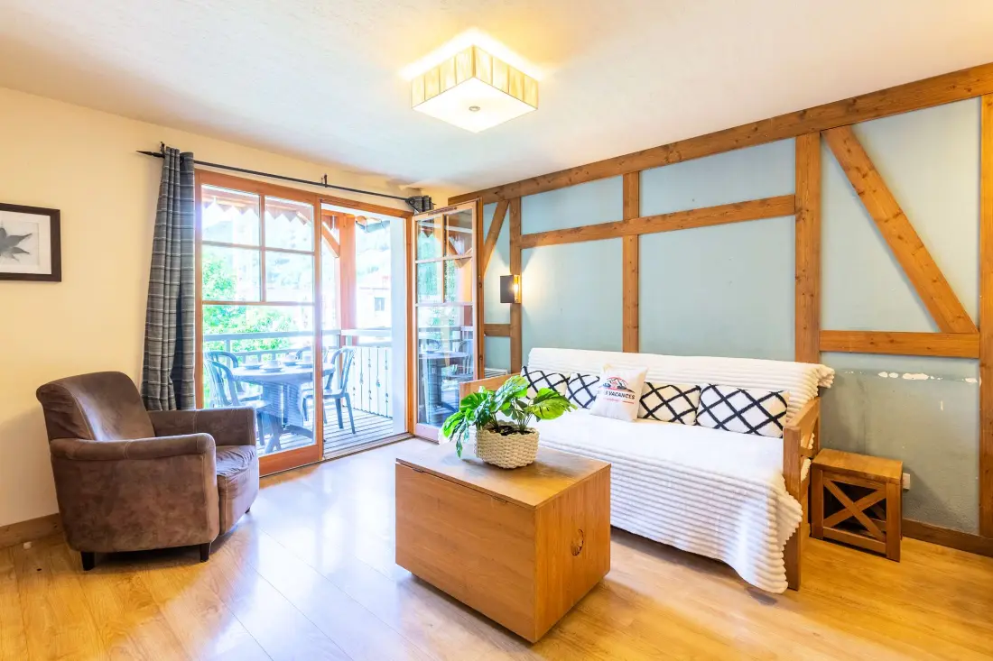 Cami Real Residence