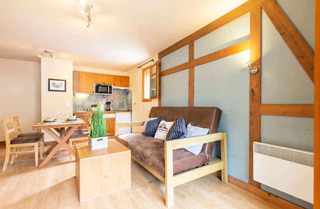 Cami Real Residence