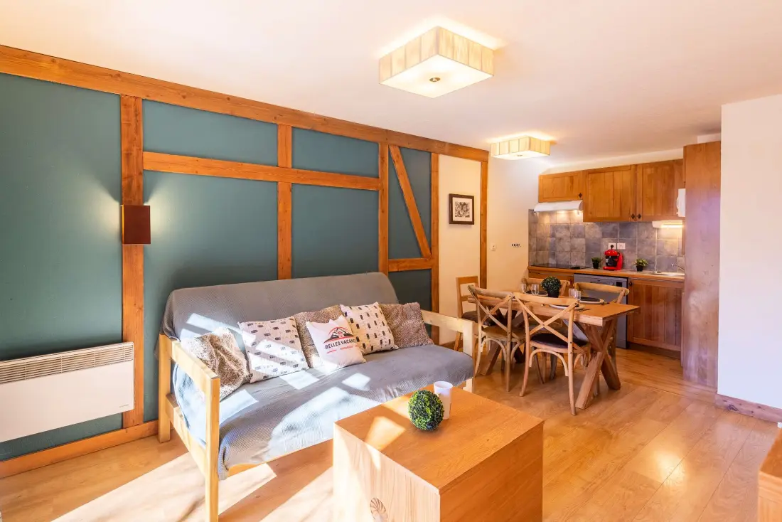 Cami Real Residence