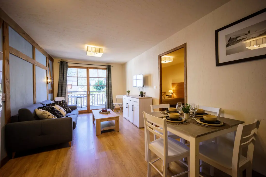 Cami Real Residence