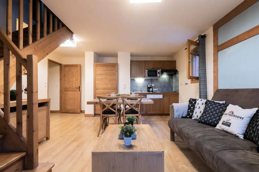 Cami Real Residence