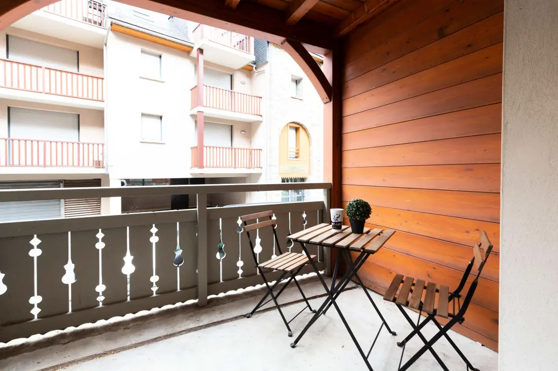 Cami Real Residence