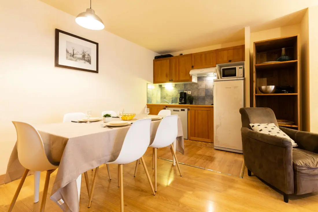 Cami Real Residence