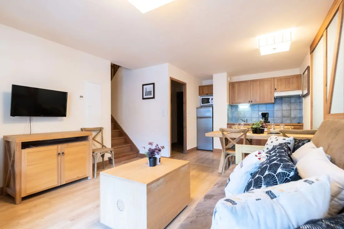 Cami Real Residence