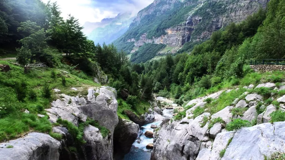 VVF Saint- Lary- Soulan /